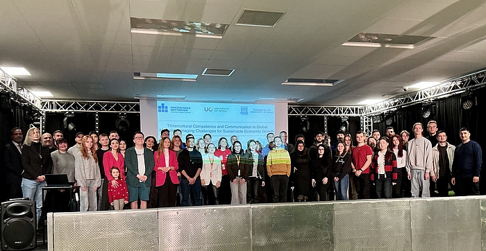 [Translate to English:] 